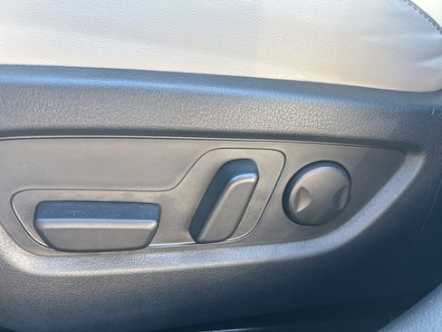 Used 2025 MAZDA CX-30 AWD 2.5 S w/ Preferred Package image 15