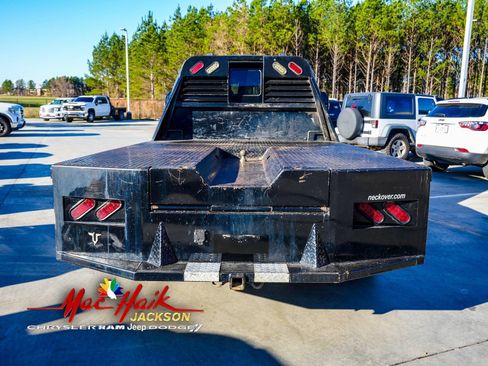 Used 2023 Ford F350 Lariat image 10