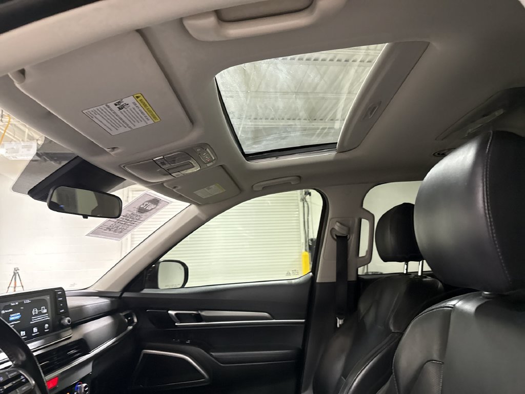 Used 2020 Kia Telluride S AWD/4WD image 19