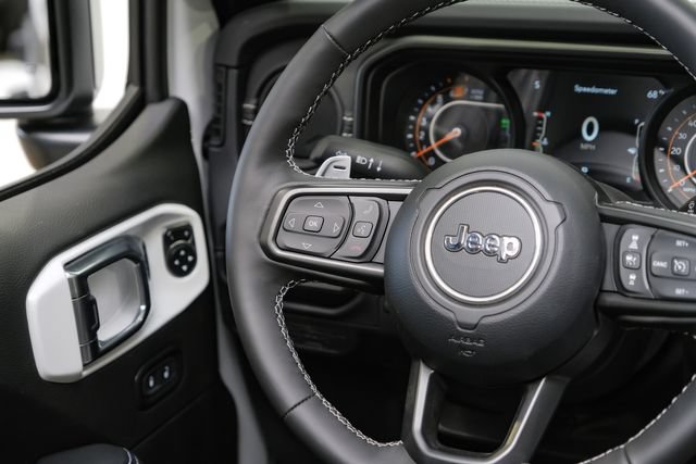 Used 2024 Jeep Wrangler Unlimited Rubicon 392 AWD/4WD image 61