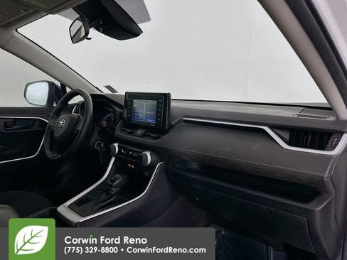 Used 2020 Toyota RAV4 LE image 26