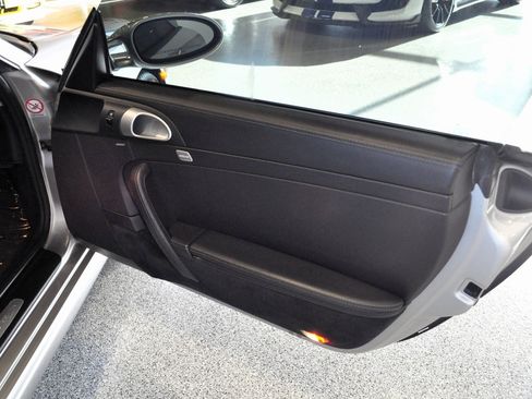 Used 2006 Porsche 911 Carrera S image 38