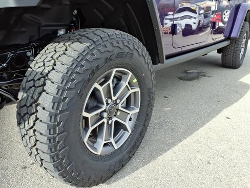 New 2026 Jeep Gladiator Mojave image 11