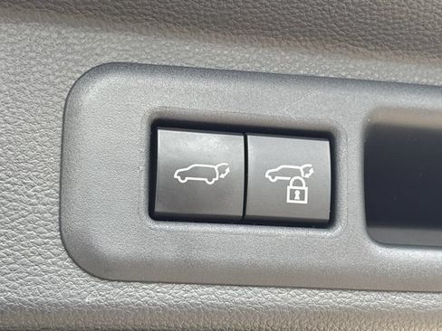 Used 2026 Toyota Sequoia Limited AWD/4WD image 9