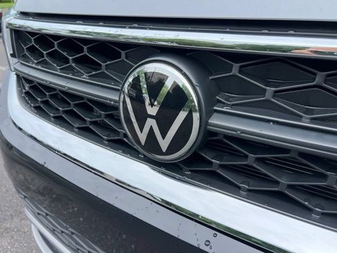 Certified 2023 Volkswagen Taos S FWD image 12