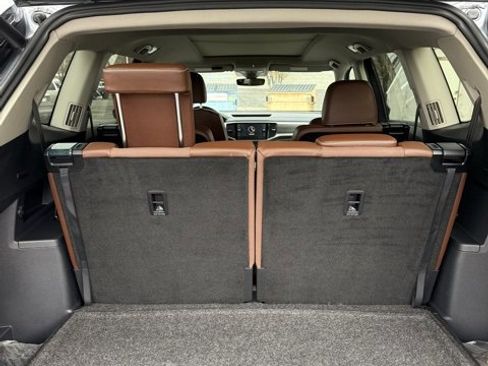 Used 2021 Volkswagen Atlas SEL image 11