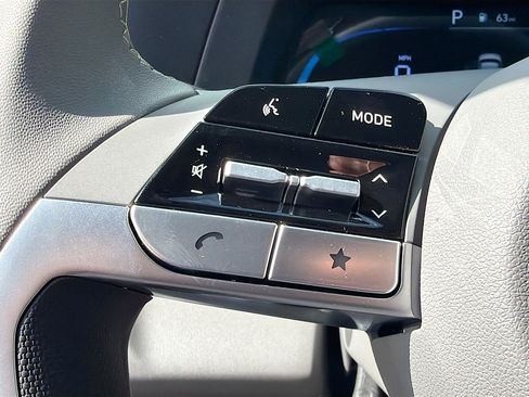 New 2026 Hyundai Elantra SEL Sport Premium image 32