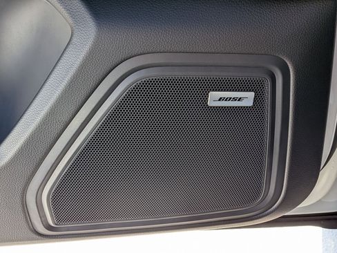 New 2026 Porsche Macan S image 13