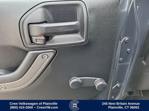 Used 2016 Jeep Wrangler Unlimited Sport image 43