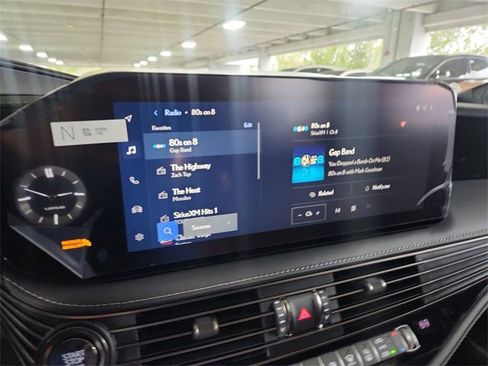 New 2026 Lexus LS 500 AWD image 16