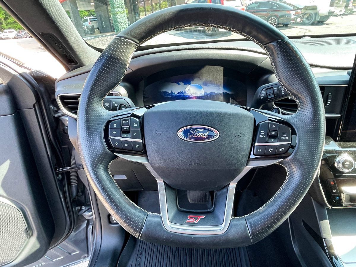 Used 2021 Ford Explorer ST w/ Equipment Group 401A AWD/4WD image 11