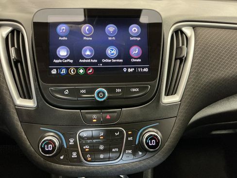 Used 2023 Chevrolet Malibu LT FWD image 18