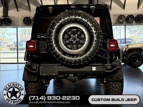 Used 2024 Jeep Wrangler Unlimited Rubicon 392 AWD/4WD image 21