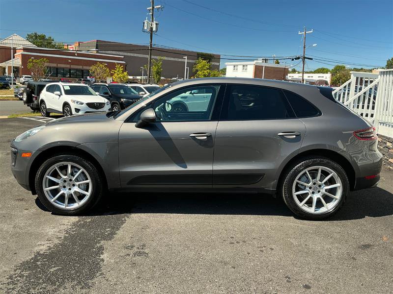 Used 2015 Porsche Macan S AWD/4WD image 3