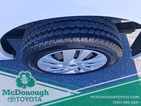 Used 2021 Nissan NV200 SV w/ Back Door Glass Package image 17