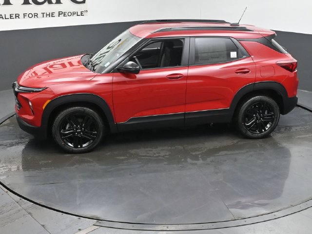 New 2026 Chevrolet TrailBlazer LT w/ Midnight Edition FWD image 36