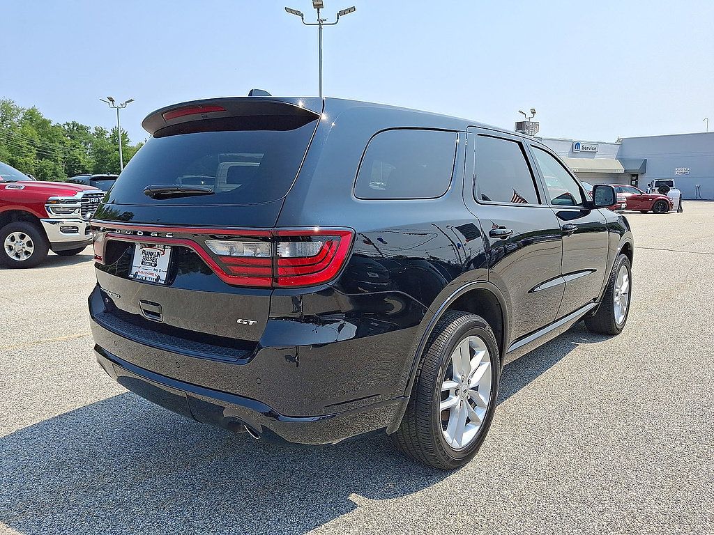 Used 2025 Dodge Durango GT AWD/4WD image 25