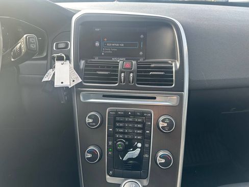 Used 2014 Volvo XC60 T6 image 16