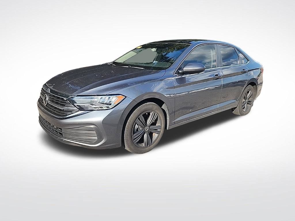 Used 2022 Volkswagen Jetta SE w/ Panoramic Sunroof Package FWD image 2