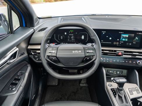 New 2026 Kia Sportage X-Line AWD/4WD image 18