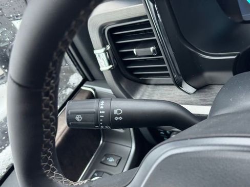 New 2026 Ford F350 Lariat w/ Black Appearance Package image 22