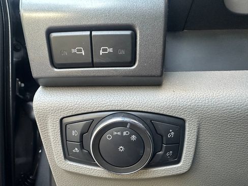 Used 2022 Ford F250 XLT w/ XLT Premium Package image 29