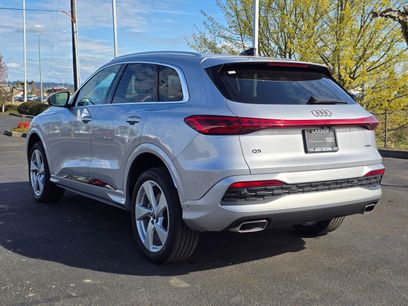 Certified 2025 Audi Q5 Premium w/ Premium Plus