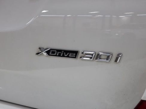 Used 2021 BMW X3 xDrive30i w/ Convenience Package AWD/4WD image 13