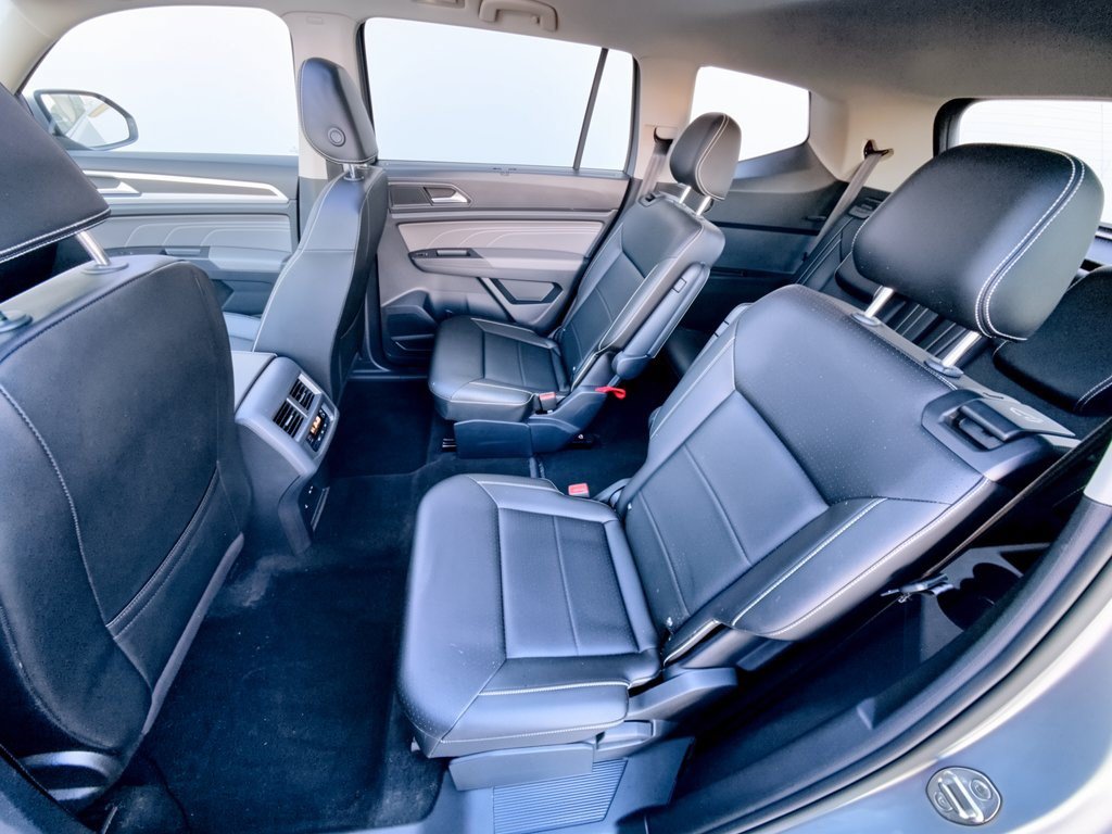 Used 2023 Volkswagen Atlas SE w/ Panoramic Sunroof Package AWD/4WD image 25