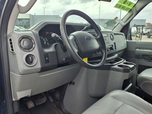 Used 2011 Ford E-250 and Econoline 250 Extended w/ PWR Group image 5