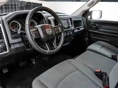 Used 2019 RAM 1500 Express w/ Express Value Package AWD/4WD image 2