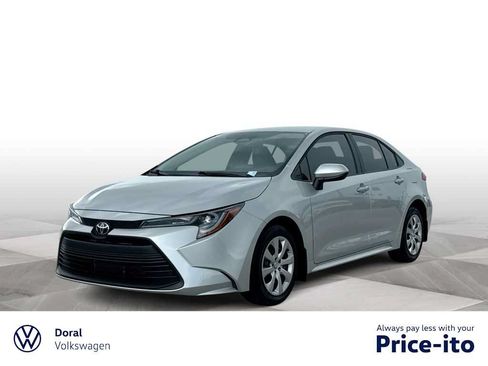 Used 2026 Toyota Corolla LE FWD image 1