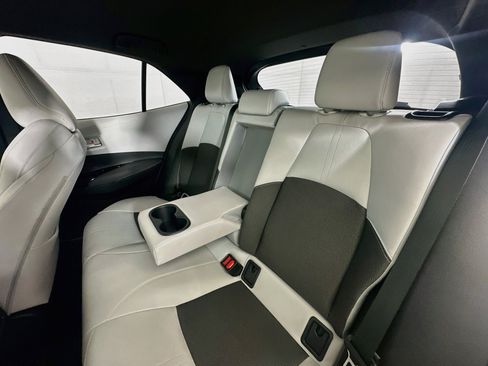 Used 2019 Toyota Corolla XSE FWD image 27