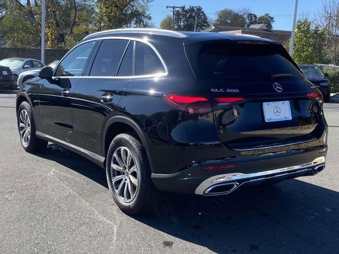 Certified 2025 Mercedes-Benz GLC 300 4MATIC image 7