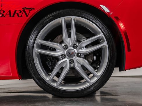 Used 2019 Chevrolet Corvette Stingray Convertible Z51 2LT image 28