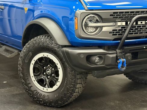 Used 2022 Ford Bronco Badlands w/ Sasquatch Package AWD/4WD image 4