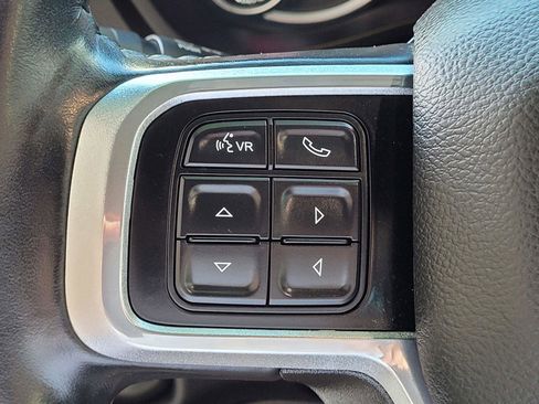 Used 2022 RAM 3500 Laramie w/ Night Edition image 31