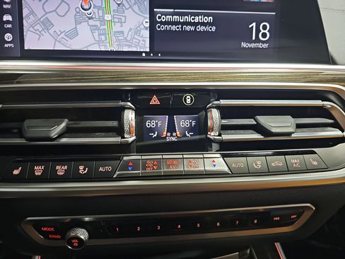 Used 2021 BMW X5 xDrive40i w/ Premium Package image 23