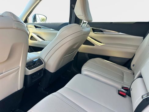 Used 2022 INFINITI QX60 Luxe image 15