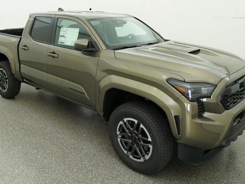 New 2026 Toyota Tacoma TRD Sport AWD/4WD image 13