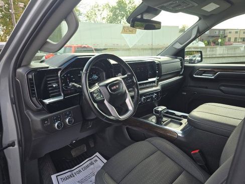 Used 2023 GMC Sierra 1500 Elevation w/ Preferred Package image 21