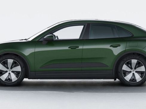 New 2026 Porsche Macan Electric image 3