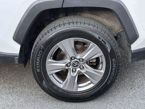 Used 2023 Toyota RAV4 XLE image 12