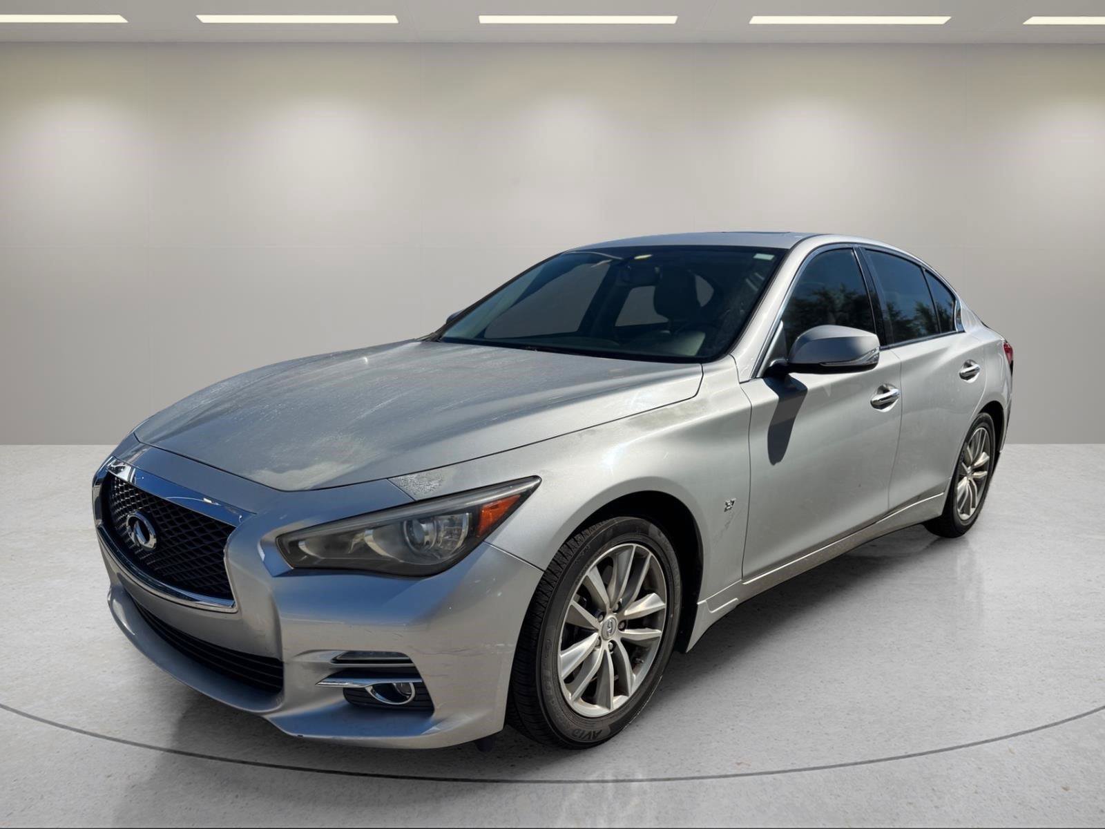 Used 2015 INFINITI Q50 Premium w/ Navigation Package RWD image 1