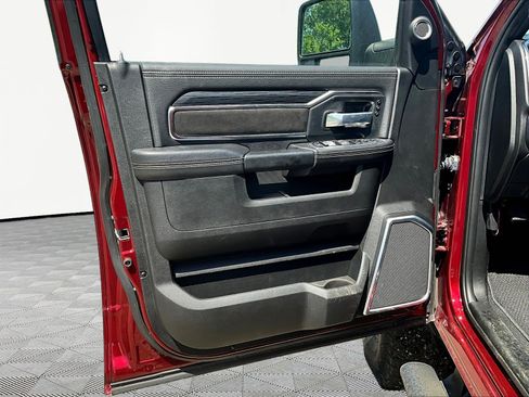 Used 2024 RAM 2500 Laramie w/ Night Edition AWD/4WD image 21