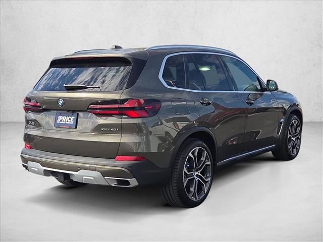 Used 2024 BMW X5 xDrive40i w/ Premium Package AWD/4WD image 5