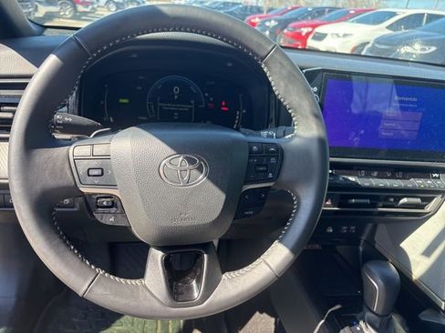 Used 2025 Toyota Camry SE w/ Multimedia Upgrade Package image 26