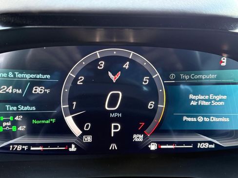 Used 2023 Chevrolet Corvette Stingray Coupe w/ 1LT RWD image 13