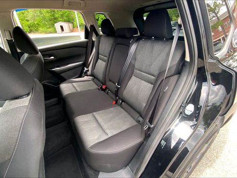 Used 2025 Nissan Rogue SV FWD image 21