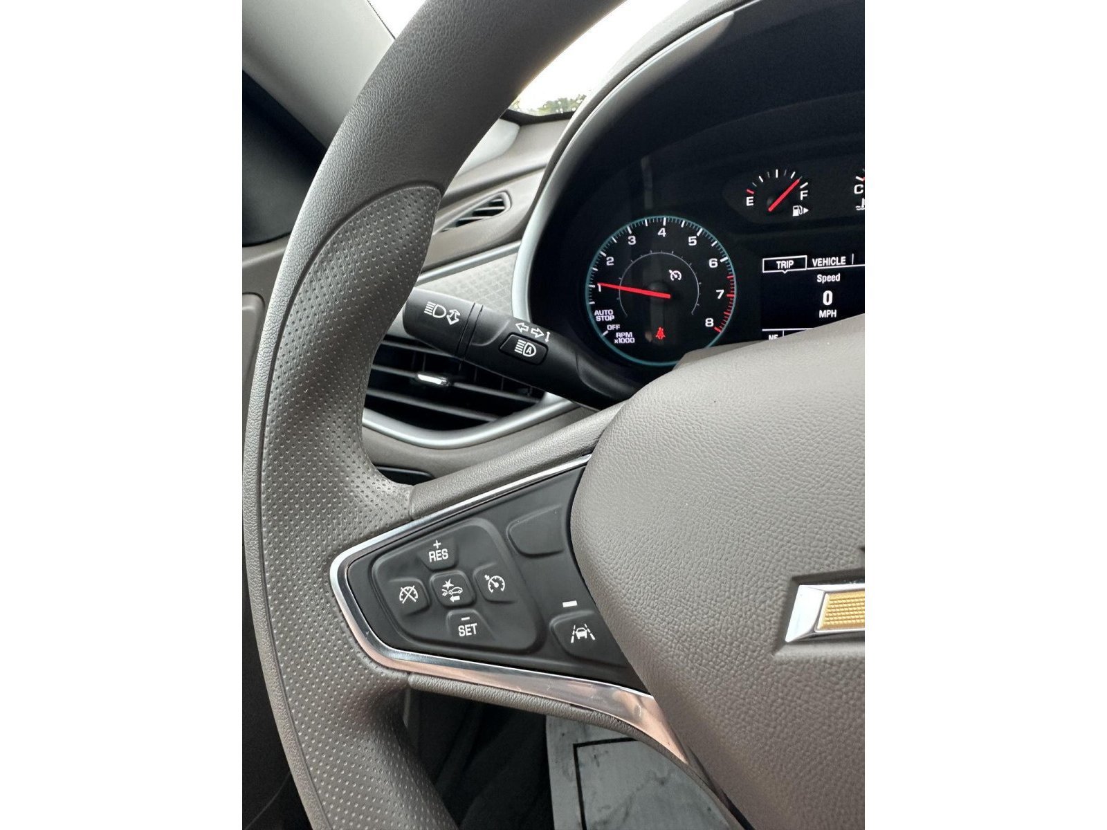 Used 2024 Chevrolet Malibu LS FWD image 23